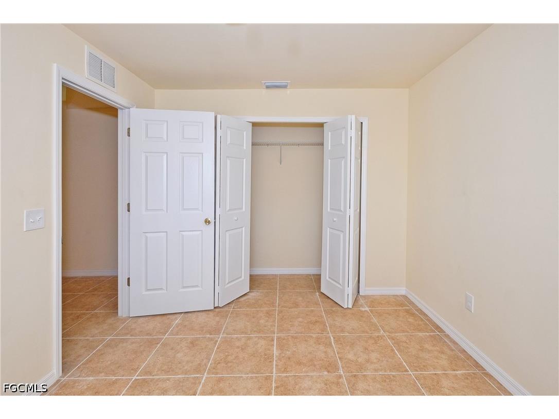 615 SE 6th Terrace Cape Coral FL 33990 2026019429 image9