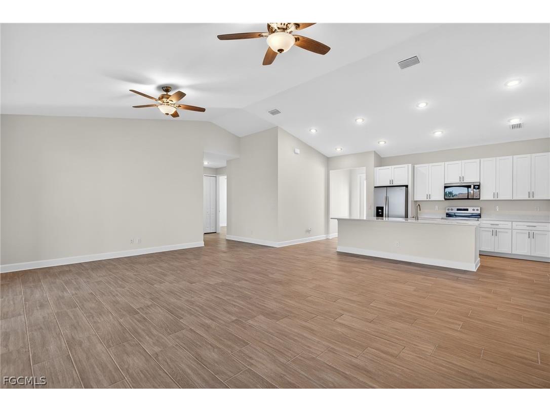 615 SW 26th Terrace Cape Coral FL 33914 2026009946 image10
