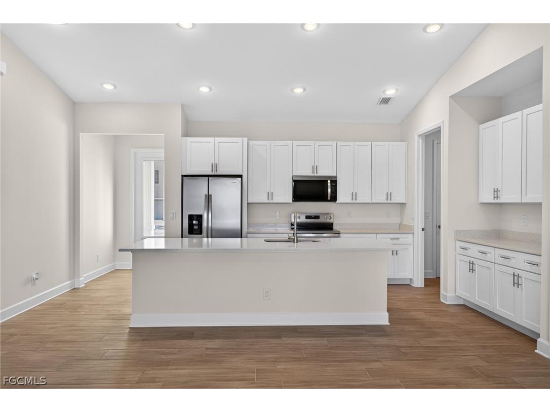 615 SW 26th Terrace Cape Coral FL 33914 2026009946 image15