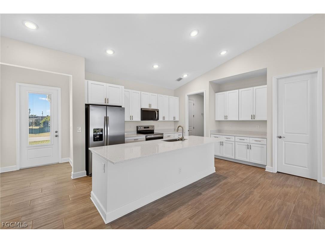 615 SW 26th Terrace Cape Coral FL 33914 2026009946 image16