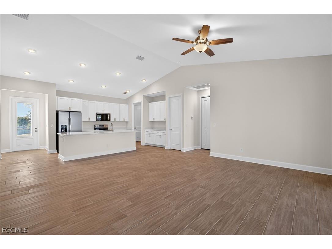 615 SW 26th Terrace Cape Coral FL 33914 2026009946 image9