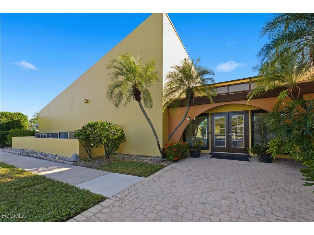 6150 Whiskey Creek Drive #807 Fort Myers FL 33919 2025016610 image19