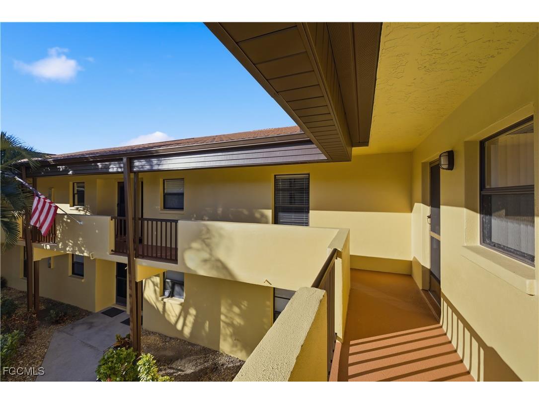 6150 Whiskey Creek Drive #807 Fort Myers FL 33919 2025016610 image3