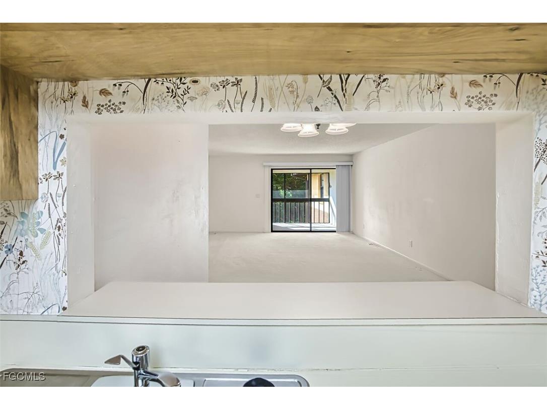 6150 Whiskey Creek Drive #811 Fort Myers FL 33919 2026004302 image11