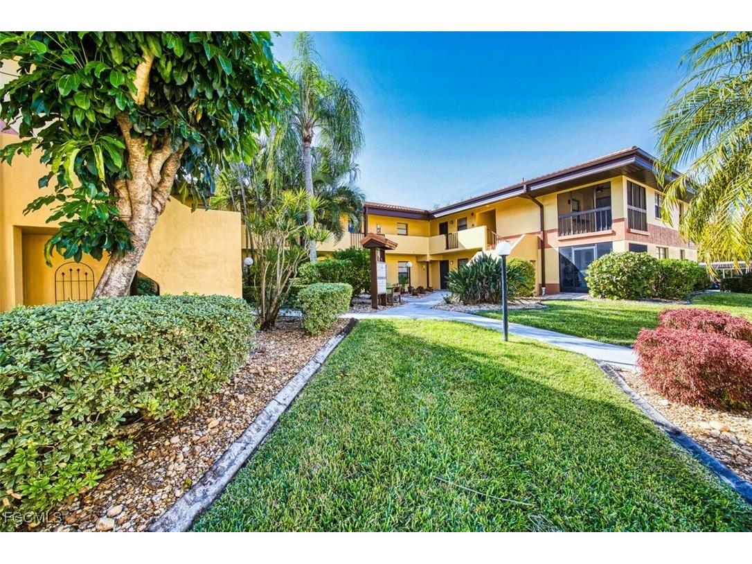 6150 Whiskey Creek Drive #811 Fort Myers FL 33919 2026004302 image2