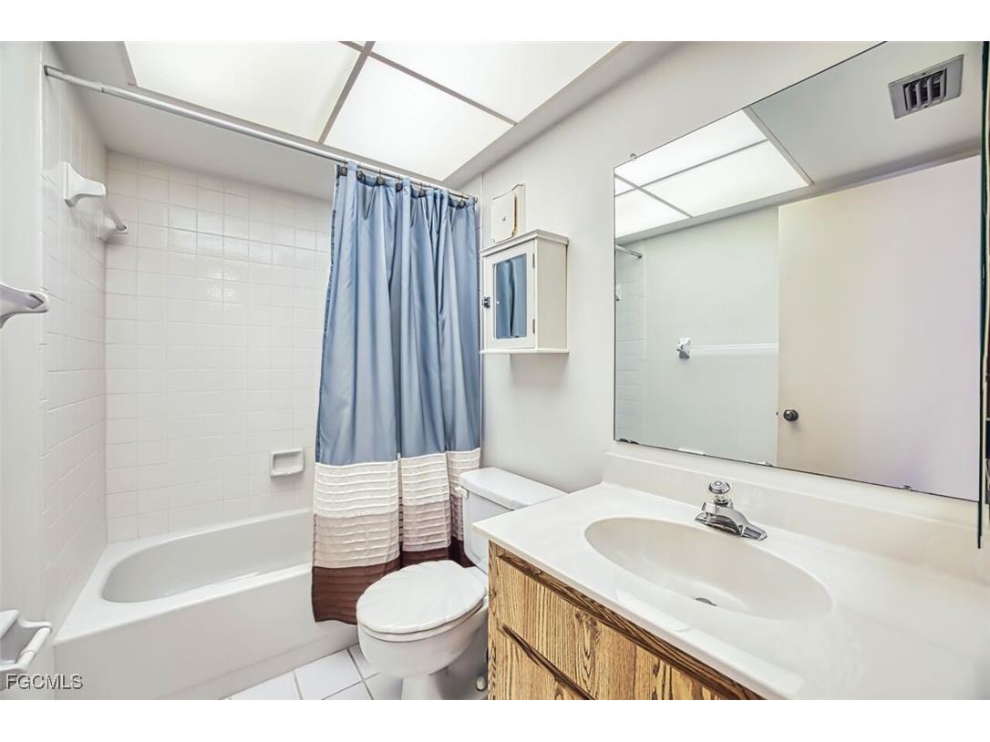 6150 Whiskey Creek Drive #811 Fort Myers FL 33919 2026004302 image28