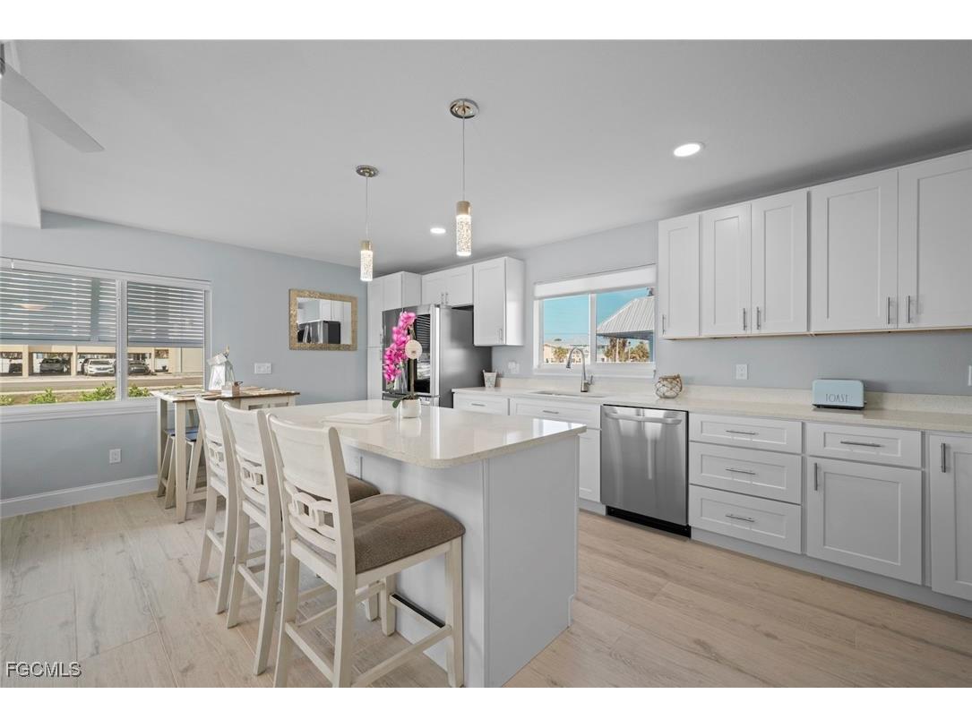 6151 Estero Boulevard #5 Fort Myers Beach FL 33931 2025018421 image17