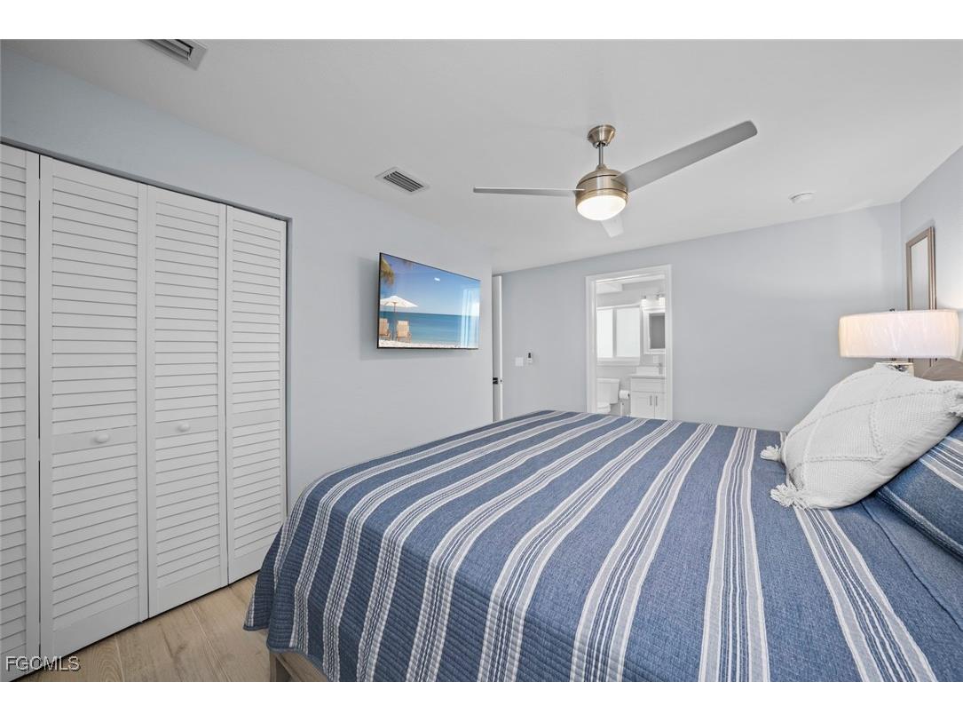 6151 Estero Boulevard #5 Fort Myers Beach FL 33931 2025018421 image24