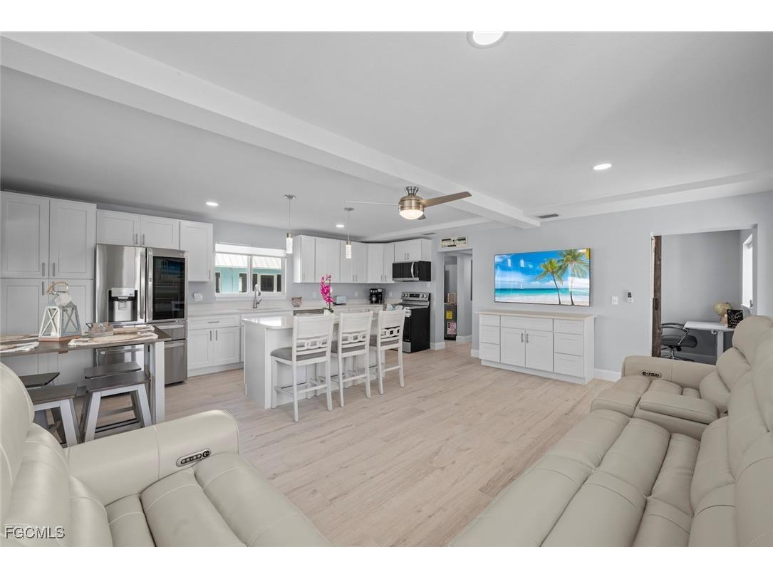 6151 Estero Boulevard #5 Fort Myers Beach FL 33931 2025018421 image8