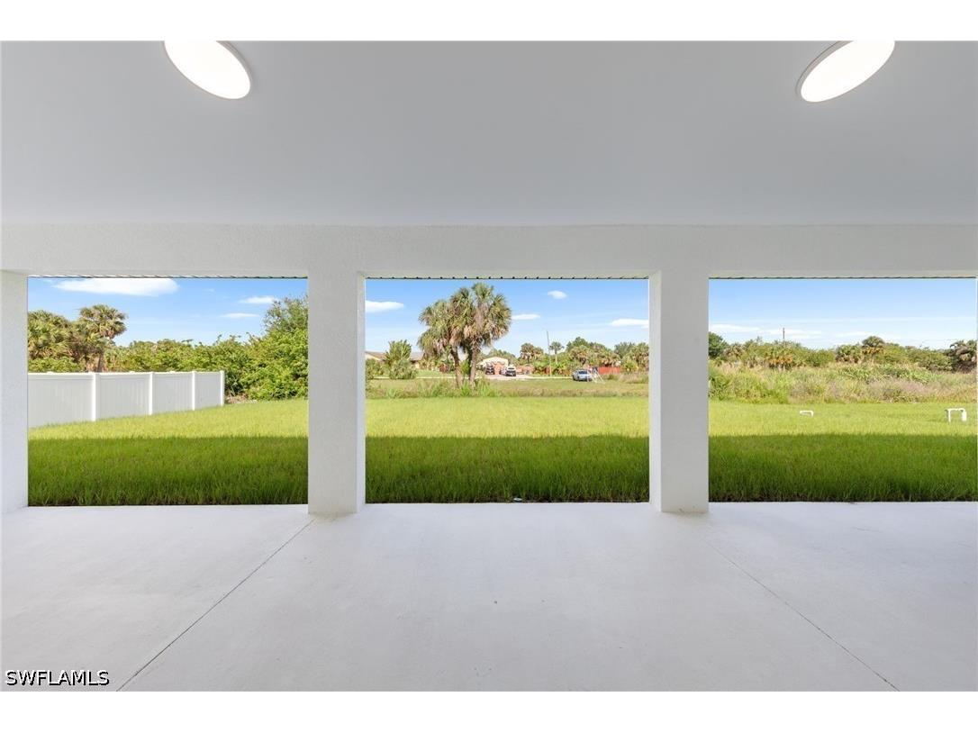 6151 Hershey Avenue Fort Myers FL 33905 226017596 image28