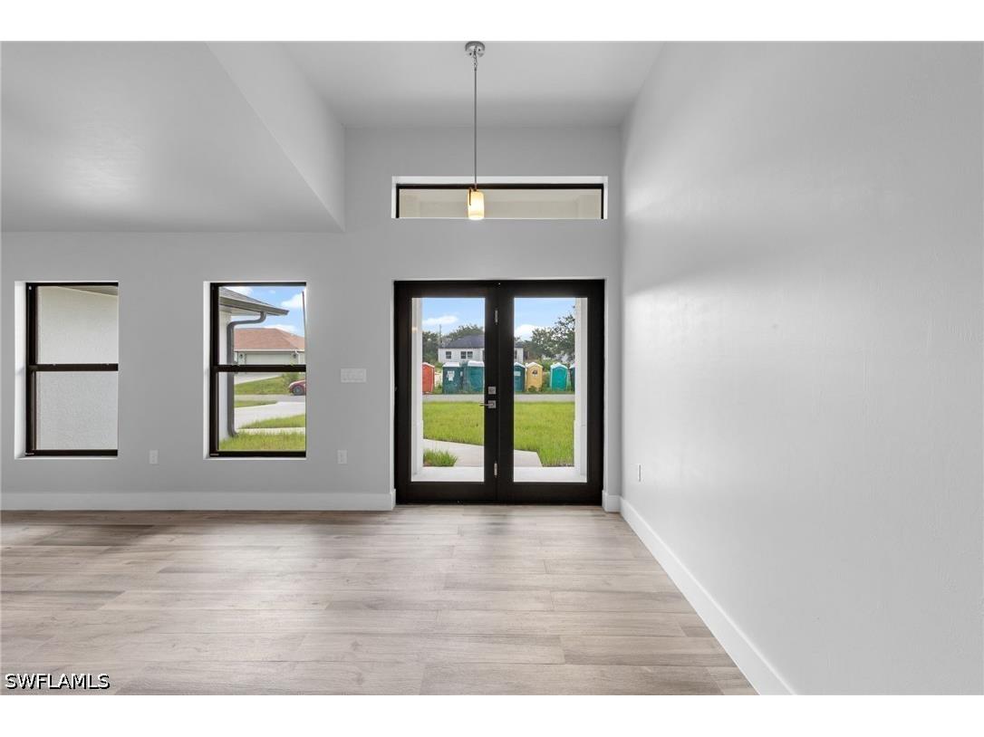 6151 Hershey Avenue Fort Myers FL 33905 226017596 image9