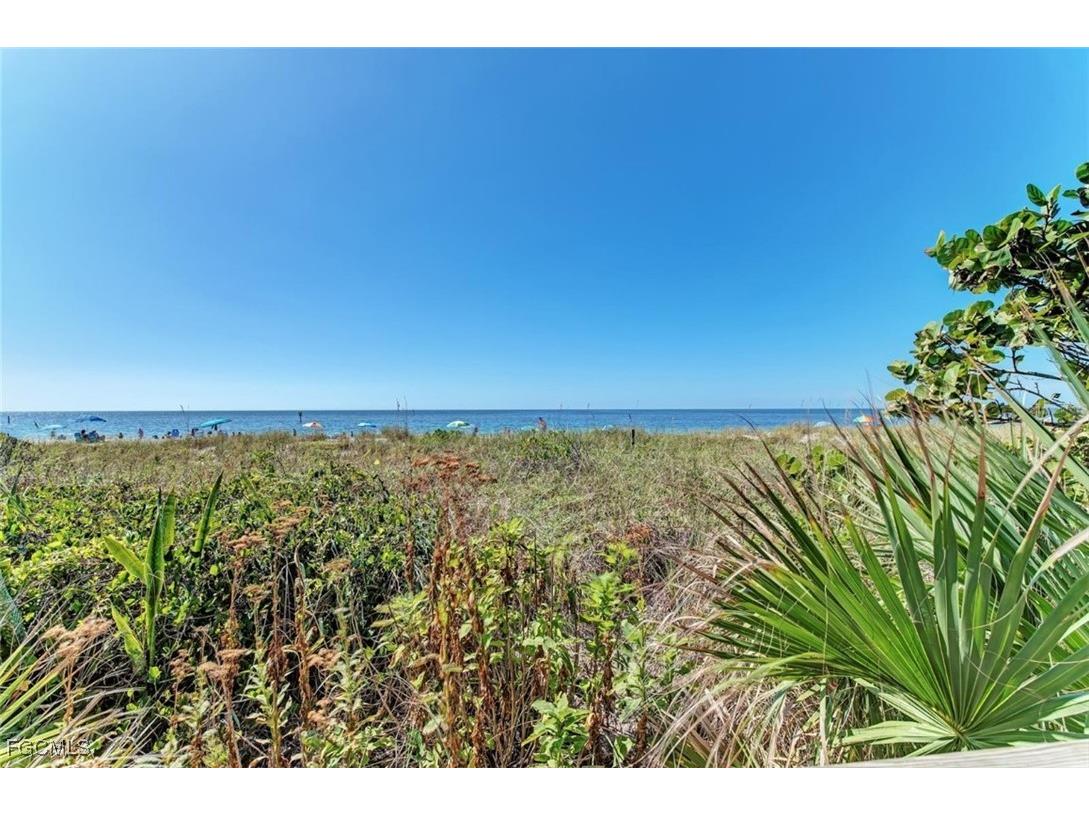 6152 Emmonsdale Street Port Charlotte FL 33981 2026001200 image18