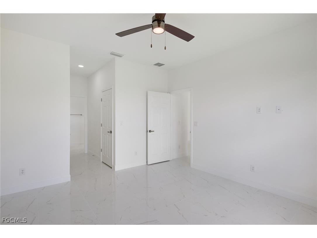 6152 Hershey Avenue Fort Myers FL 33905 2026012390 image14