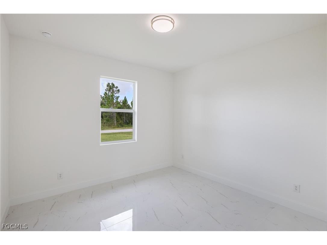 6152 Hershey Avenue Fort Myers FL 33905 2026012390 image19