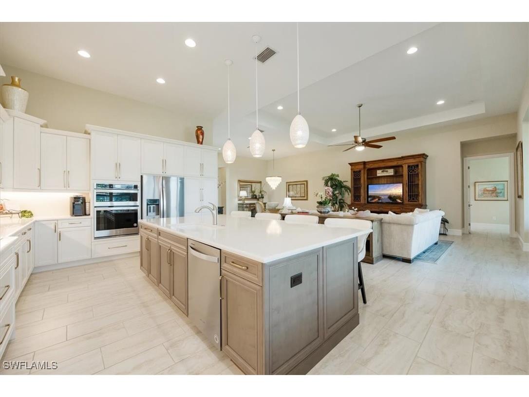 6152 Rodney Bay Lane Naples FL 34113 225071287 image10