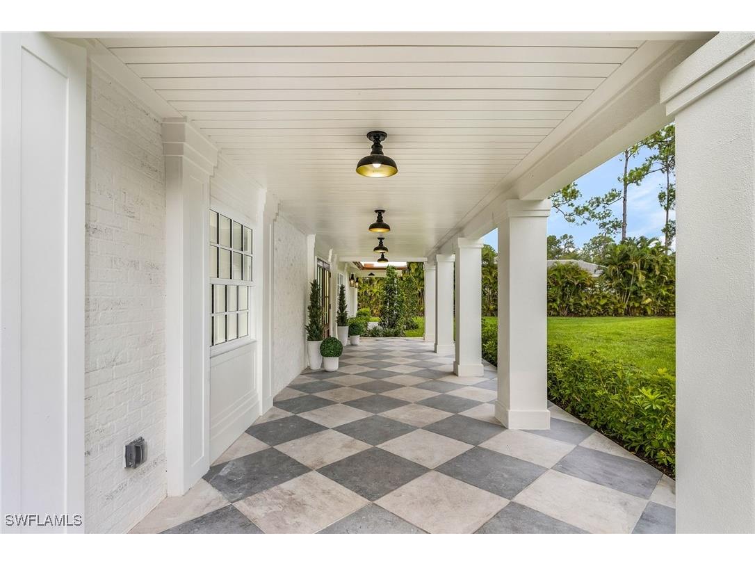 6155 Standing Oaks Lane Naples FL 34119 225084485 image3