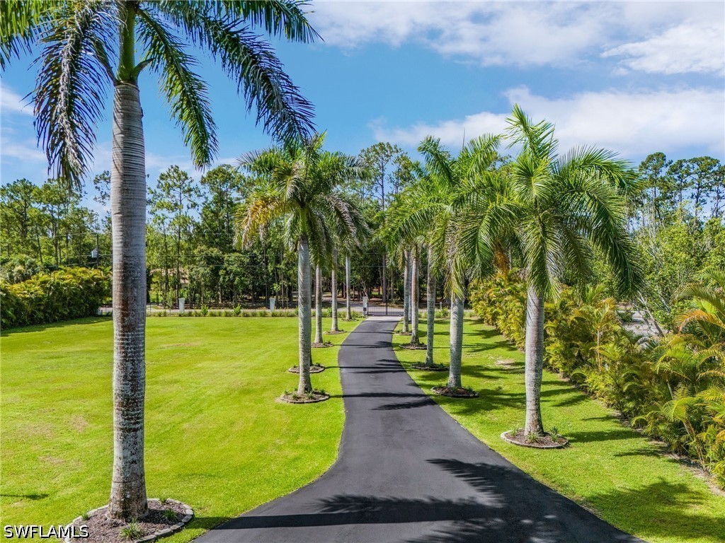 6155 Standing Oaks Lane Naples FL 34119 226013669 image4