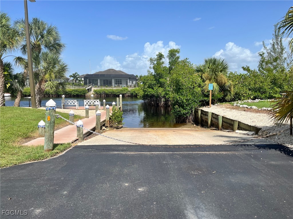 6156 Lake Front Drive Fort Myers FL 33908 2025014769 image17