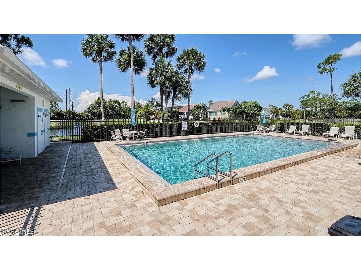 6156 Lake Front Drive Fort Myers FL 33908 2025014769 image25