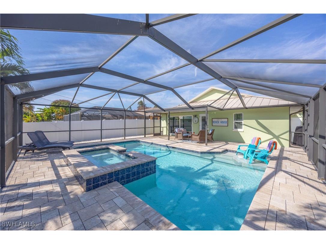 616 108th Avenue N Naples FL 34108 226001309 image1