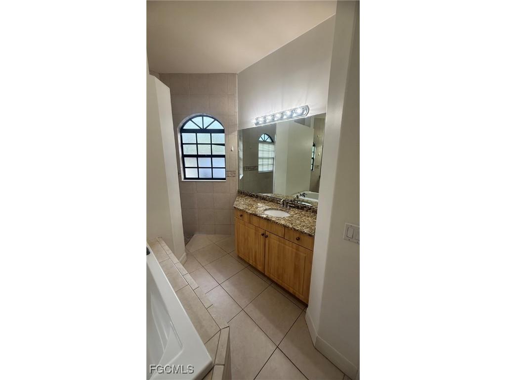 616 Columbus Avenue Lehigh Acres FL 33972 2025000329 image18