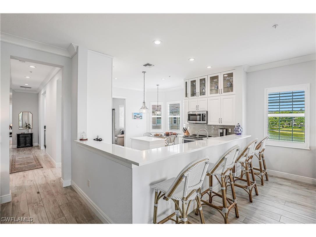 616 El Camino Real #12-201 Naples FL 34119 223026790 image1