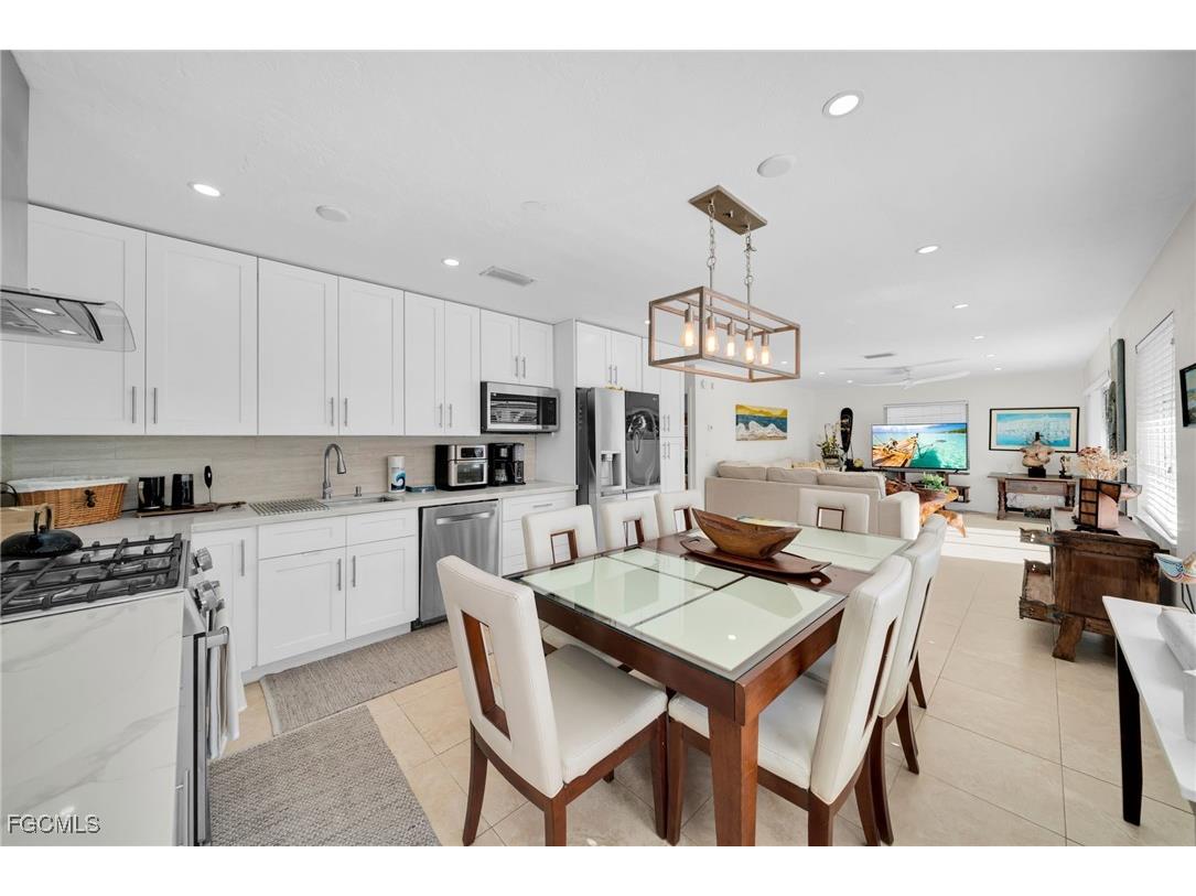 616 El Dorado Parkway E Cape Coral FL 33904 2026003043 image10