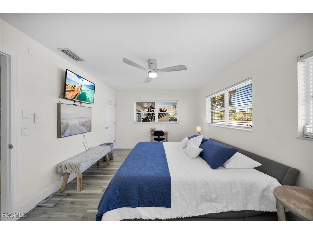 616 El Dorado Parkway E Cape Coral FL 33904 2026003043 image13