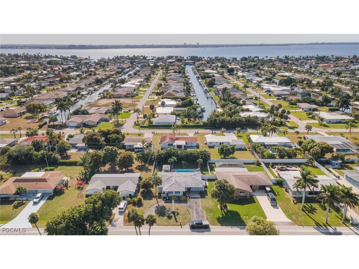 616 El Dorado Parkway E Cape Coral FL 33904 2026003043 image3