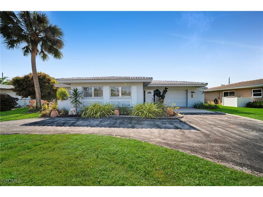 616 El Dorado Parkway E Cape Coral FL 33904 2026003043 image30