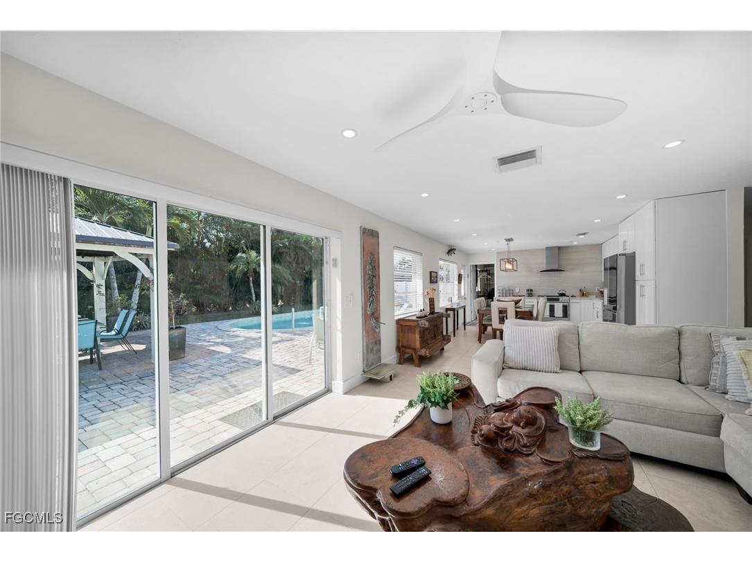 616 El Dorado Parkway E Cape Coral FL 33904 2026003043 image6