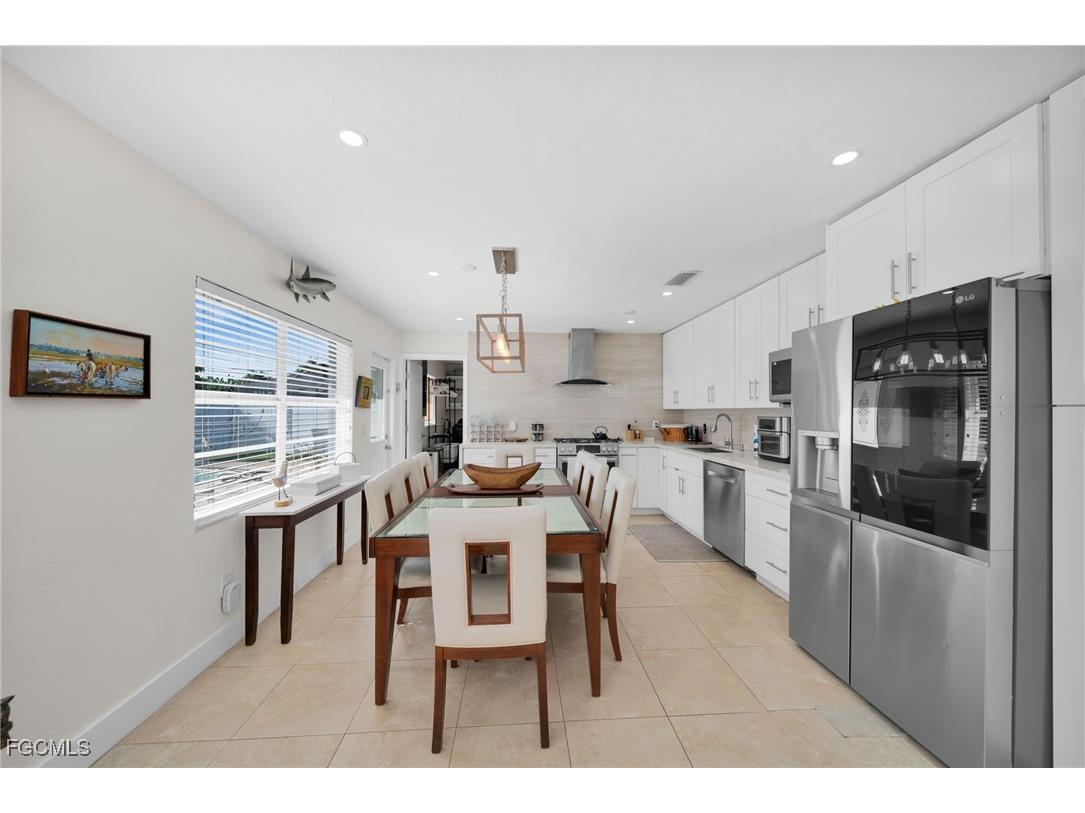 616 El Dorado Parkway E Cape Coral FL 33904 2026003043 image9