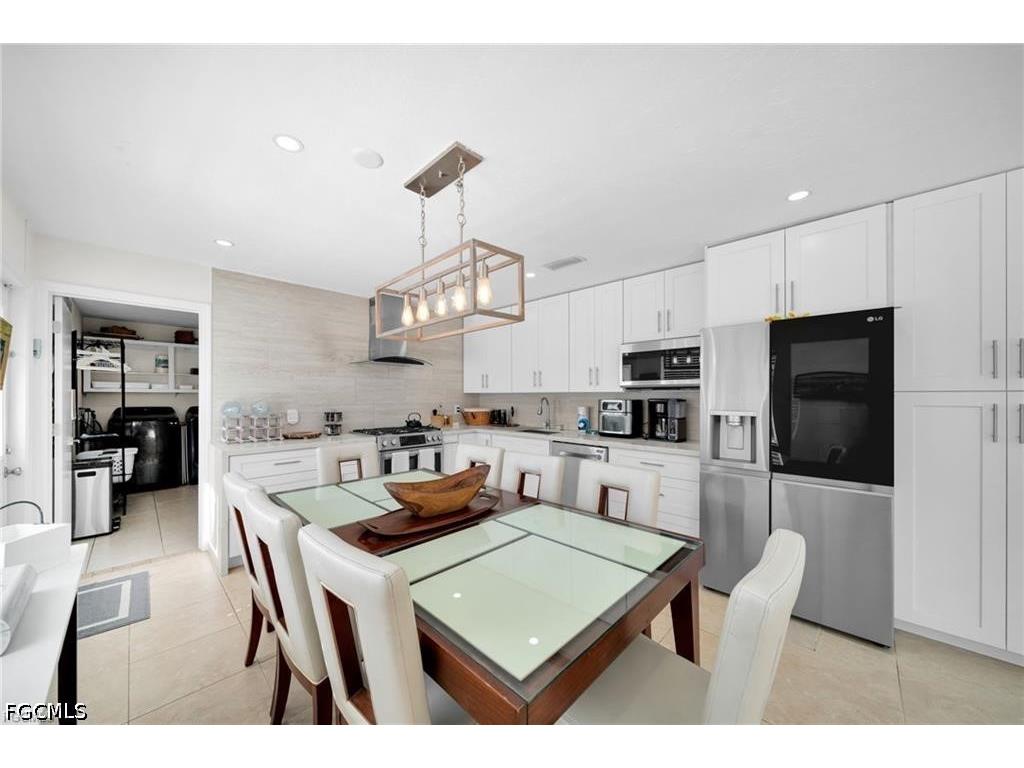 616 El Dorado Parkway E Cape Coral FL 33904 2026028813 image8