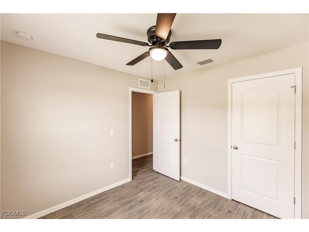 616 NE 24th Terrace Cape Coral FL 33909 2025022376 image10