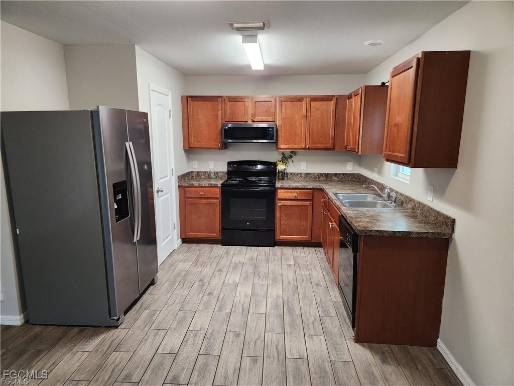 616 NE 24th Terrace Cape Coral FL 33909 2025022376 image5