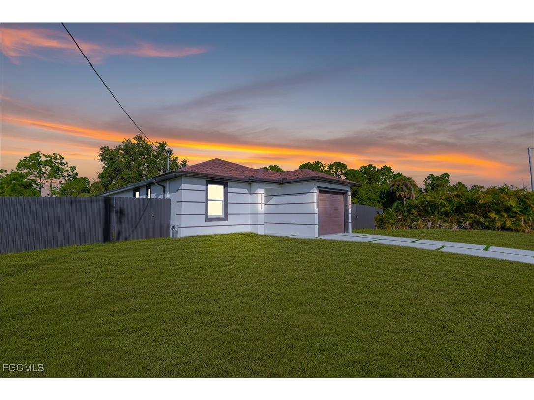 616 Parker Avenue S Lehigh Acres FL 33974 2025018954 image7