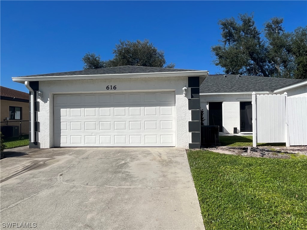 616 SE 13th Court Cape Coral FL 33990 223079144 image1