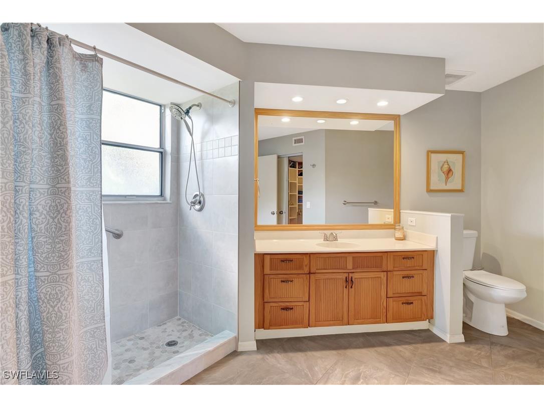 616 Wiggins Bay Drive #C14 Naples FL 34110 225076667 image17