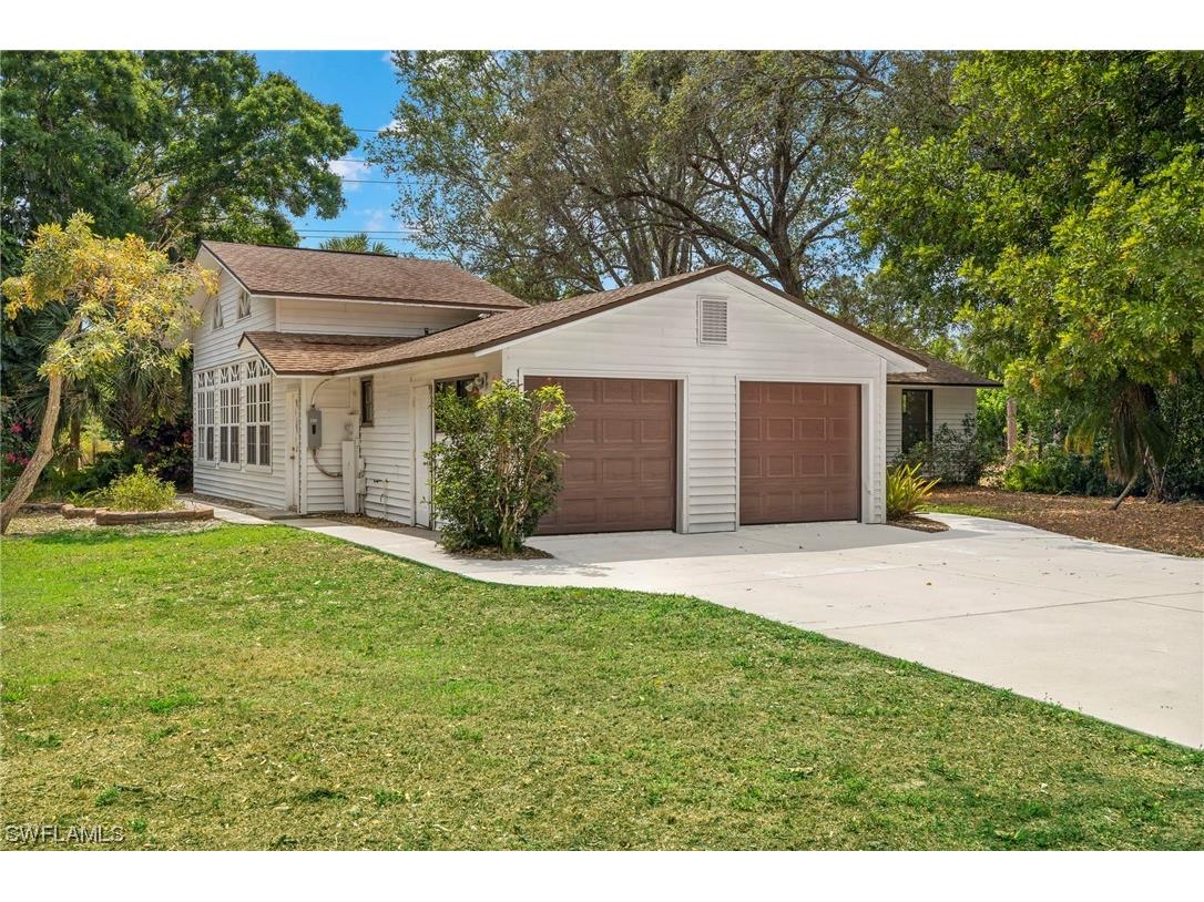 6160 Lancewood Way Naples FL 34116 223020919 image1