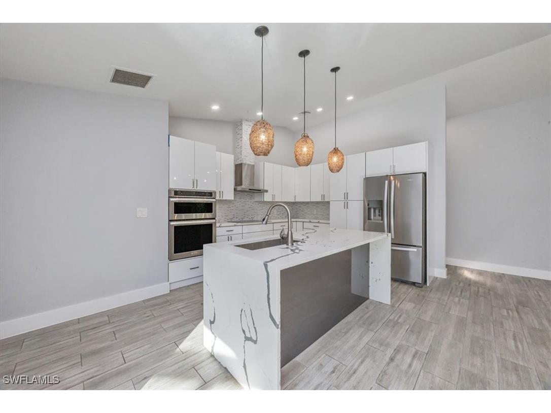 6161 Waxmyrtle Way Naples FL 34109 225083465 image9