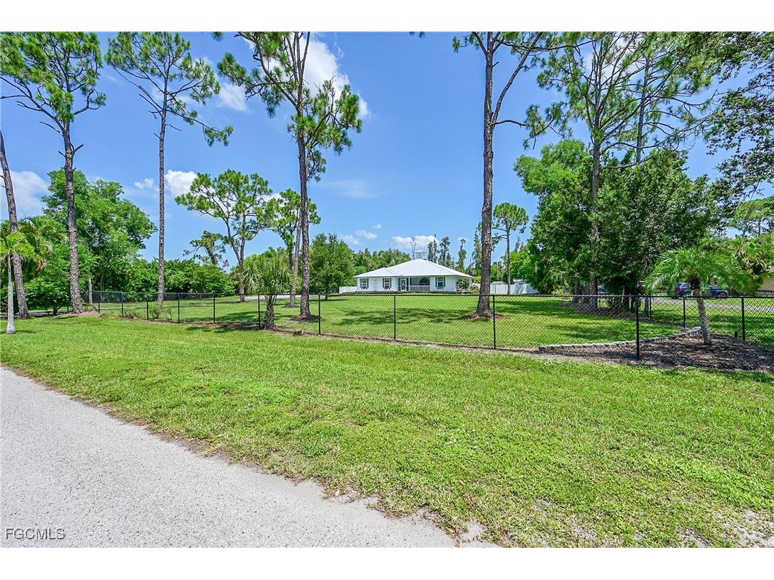 6163 Briarwood Terrace Fort Myers FL 33912 2025003718 image10