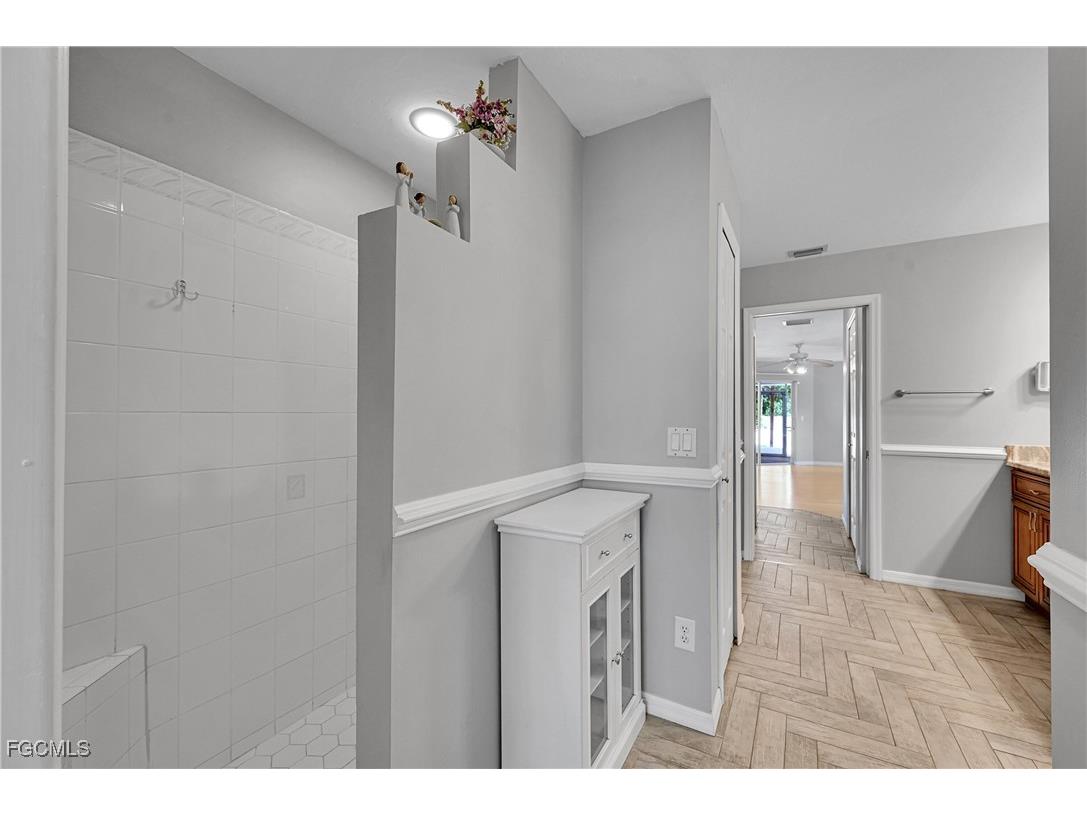 6163 Briarwood Terrace Fort Myers FL 33912 2025003718 image26