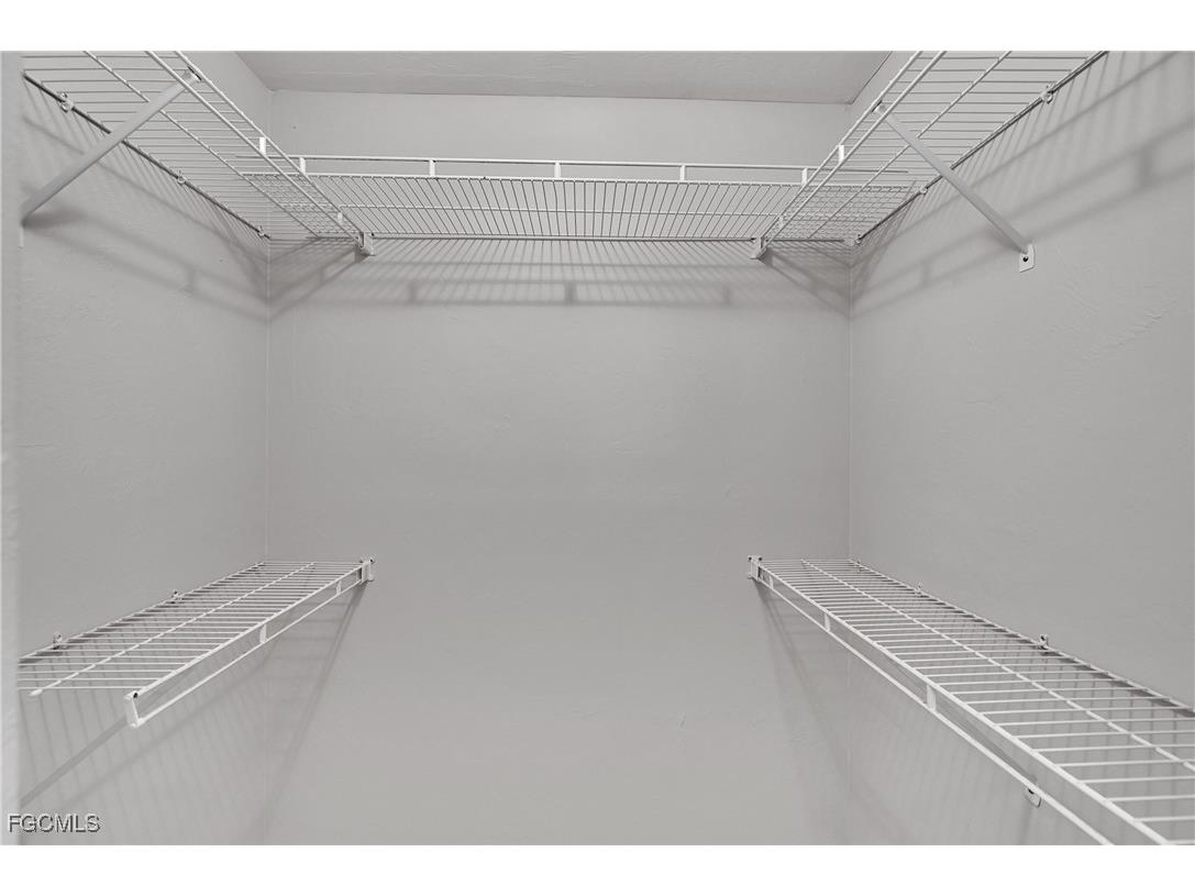 6163 Briarwood Terrace Fort Myers FL 33912 2025003718 image32