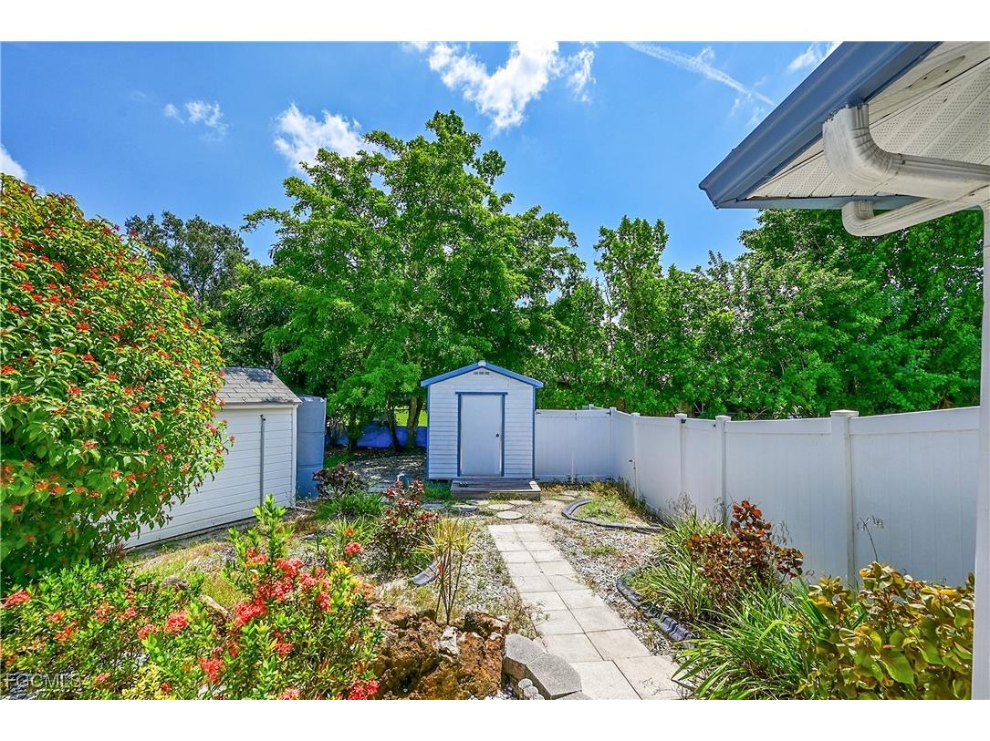 6163 Briarwood Terrace Fort Myers FL 33912 2025003718 image50