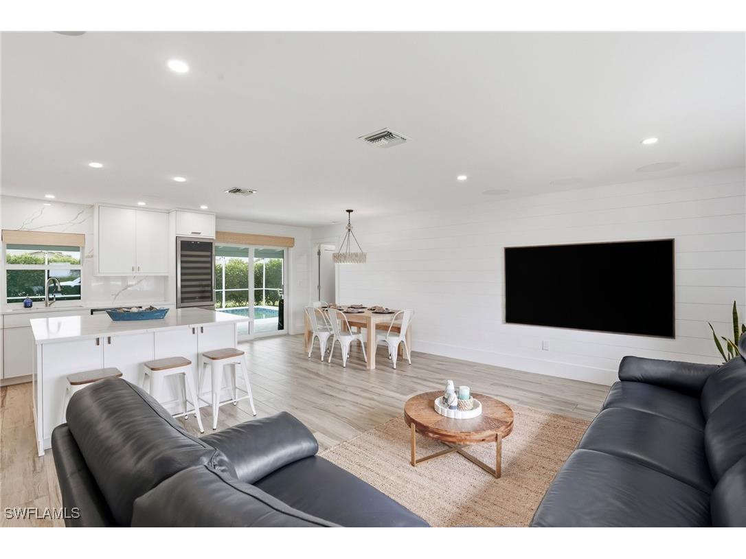 6163 Plumosa Avenue Fort Myers FL 33908 225077552 image13