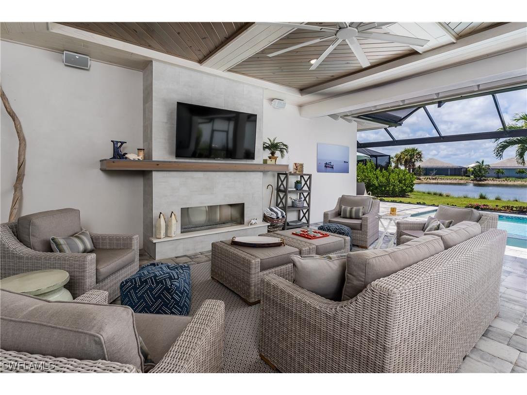 6168 Rodney Bay Lane Naples FL 34113 223035981 image1