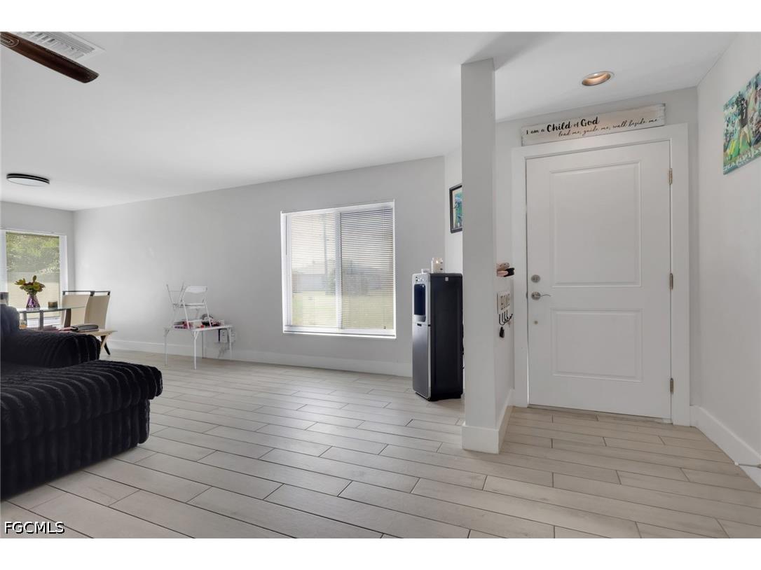 617/619 SE 12th Court Cape Coral FL 33990 2026014848 image17