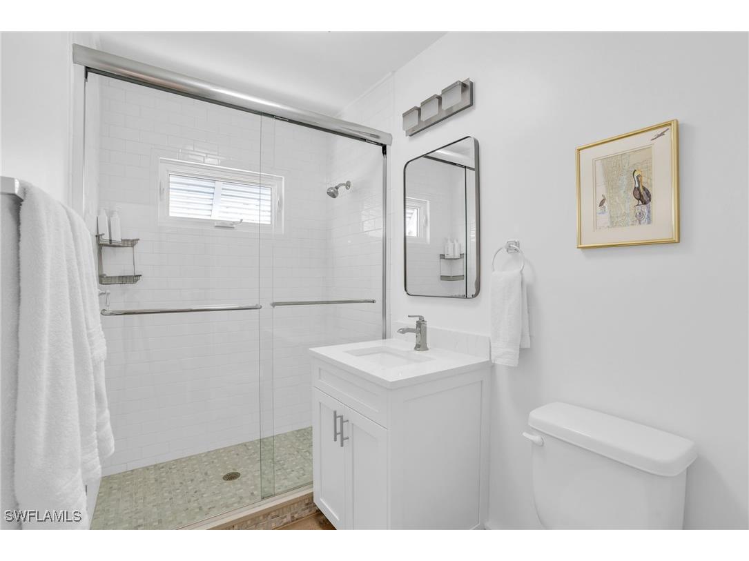 617 Gulf Shore Blvd N Naples FL 34102 226000328 image10