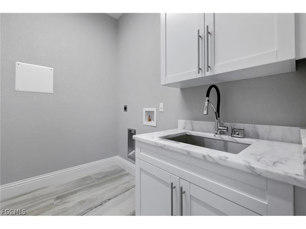 617 NW 39th Avenue Cape Coral FL 33993 2026011417 image15