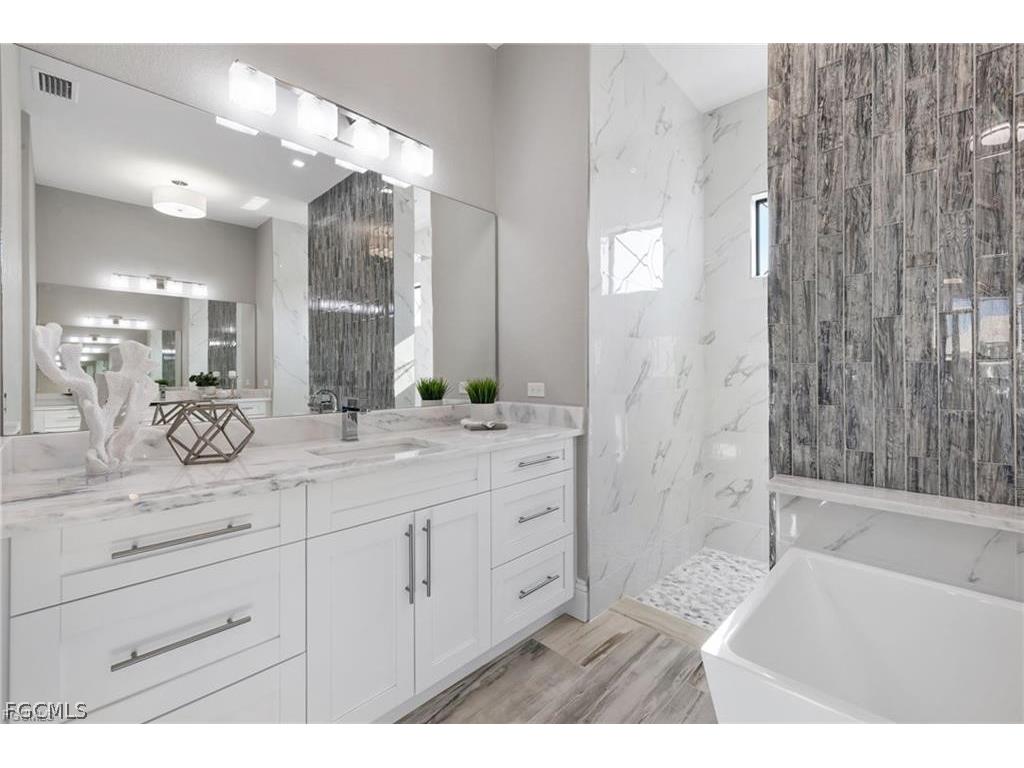 617 NW 39th Avenue Cape Coral FL 33993 2026011417 image23